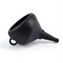 Öljynvaihtoastiat ja suppilot