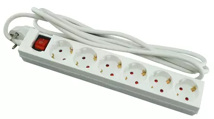 Jatkojohto sisäkäyttöön kytkimellä 6-os 3m - Sisäjatkojohdot - 0010051 - 1