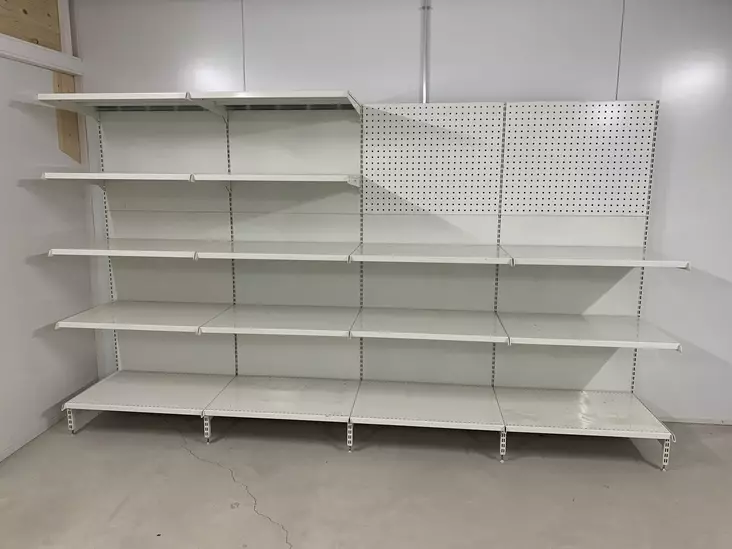 GWS Metallinen varastohylly 210x360cm 600mm tasoilla ja reikälevyllä (käytetty) - Käytetyt varastohyllyt - 0015211 - 1