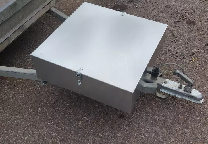 Warma Perävaunun tarvikelaatikko 600x600mm - Perävaunutarvikkeet - 0009773 - 1