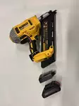 Akkuadapteri Bosch 18V akku - Dewalt 18V runko - Akkuadapterit - 0018656 - 2