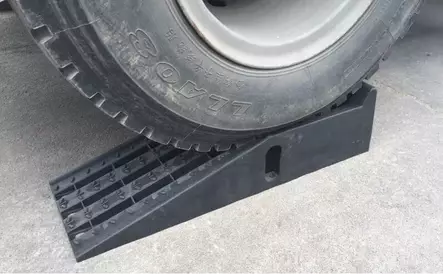 Huoltoramppipari 3000kg, 2kpl - Apupukit ja ajorampit - 0020258 - 2